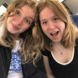 Profielfoto van Maya En Lise op Oppasland